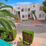 Apartamento 1 En El Alamillo En Zona Residencial De 1 Dormitorio Con Piscina A 450 Metros De La Playa