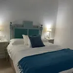 4 Apartamentos Independientes En Casa Palacio