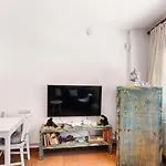 Hauzify I Apartament Can Bou