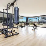 Vivi Homes - Sunset Pool, Sauna, Gym & Beach