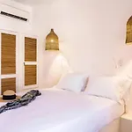 Nesea Boutique Apartments