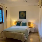 Casa Del Mar, Stunning Villa With Swimming Pool