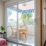 Apartamento En Complejo Residencial Con Piscina Y Garaje A 100M Del Mar