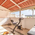 Cozy Home In Las Lagunas De Mijas With Wifi