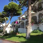 Bertur Residencial Finca Del Moro