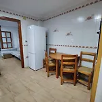 Casa De Pueblo Grande Para 7 Personas