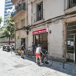 Encanto En Las Ramblas: Espacio Perfecto Para 9