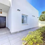Villa Elisa - 3510
