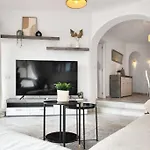 Apartamento Elegante Y Minimalista En Calahonda - Puente 3 408