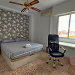 Piso Cerca Playa Con 2 Duchas Y 5 Aires Acondicionados