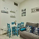 The Sailors House Ha