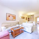 Apat. Oasis Rivera Del Sol II