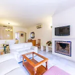 Apat. Oasis Rivera Del Sol II