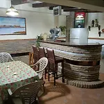 Villa Con Piscina