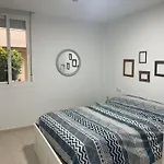 Apartamentos Inma Mayor En Primera Linea De Playa, Con Parking Y Piscina