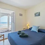 Beachfront Bliss Seaside Retreat
