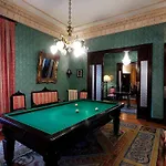 Palacio Arias