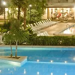 Hotel President