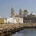 Cadiz Playa La Caleta Terraza Con Barbacoa