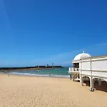 Cadiz Playa La Caleta Terraza Con Barbacoa