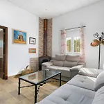 Villa Pastrana