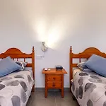 Casa Jansiver - 450M De La Playa, Centrica Pero Tranquila