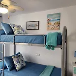 Triplex Adosado De Cuatro Dormitorios De Esencia Maritima A 2 Minutos De La Playa!