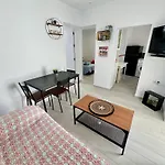 Vivienda Carolina•Terraza Privada Y Parking•