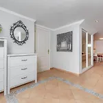 Perfect Apartment On Beach Near Estepona Rdr340
