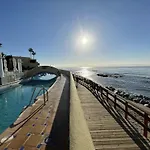Dona Lola Micaela Beach Front Duplex Apartment With Open Sea And Beach Views Located Between Marbella And Fuengirola - Costa Del Sol - Cs148