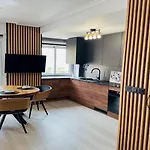 Lmha16 Los Gondolas, Contemporary Style One Bedroom Apartment With Pool View, La Manga