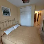 Apartamento En Primera Linea De Playa En Chiclana