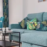 New Chic Apartment Walk To Beach Estepona Rdr387