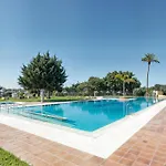 Apt. Colina De Mar- Coastal Retreat Near The Beach