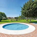 Apt. Colina De Mar- Coastal Retreat Near The Beach