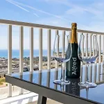 Vivi Homes - Santangelo Pool, Terrace & Sea View