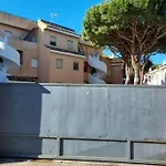 Apartamento En Residencial La Caracola En Playa La Barrosa