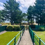 Apartamento Con Jardin Y Piscina Junto A La Playa