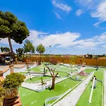 Cubo'S Villa Fina & Minigolf Included