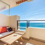 Beachfront -- New Luxury Apartment -- 1ª Linea Playa -- Fuengirola City Center -- Private Parking -- Panoramic Sea Views --