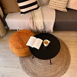 Stylish And Comfortable One Bedroom With Sea View