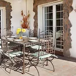 Villa Villa Capri By Interhome