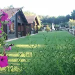 Cabanas De Lires