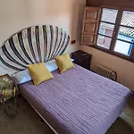 Las Casas De Isu