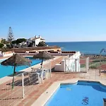 Apartament Mansion Beachfront - Apartments With Sea Views