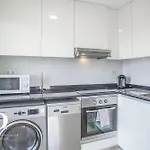Holiday Deluxe Apartment Miramar Magic World