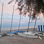 Incredible Seafront With Sunrise And Sunset Views
