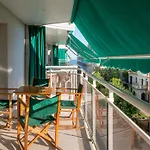 Cozy Apartment 50 Meters Beach