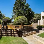 Apartamento Dos Dormitorios Vistas Jardin
