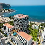 Go2Tenerife Apart'Dida Pool & First Line Of The Sea